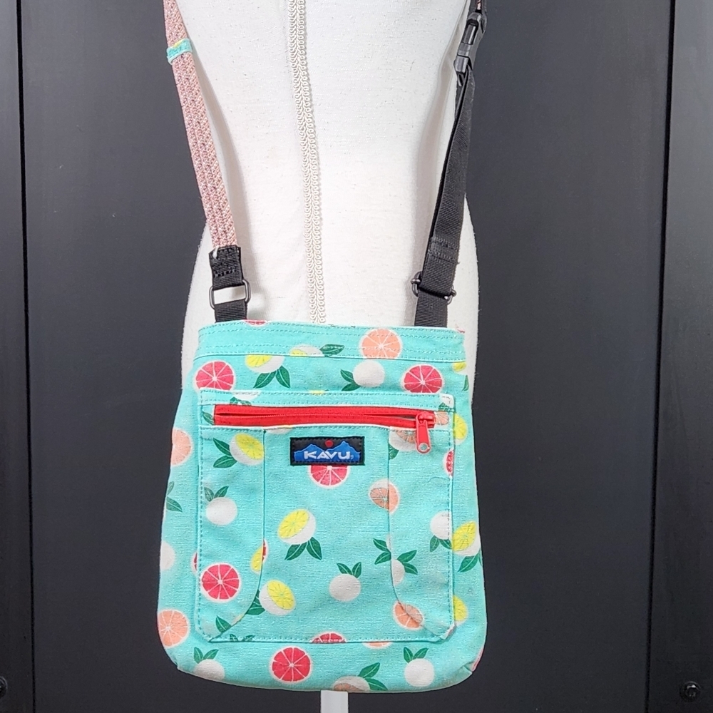 Kavu Keepalong Citrus Print Adjustable Crossbody Bag